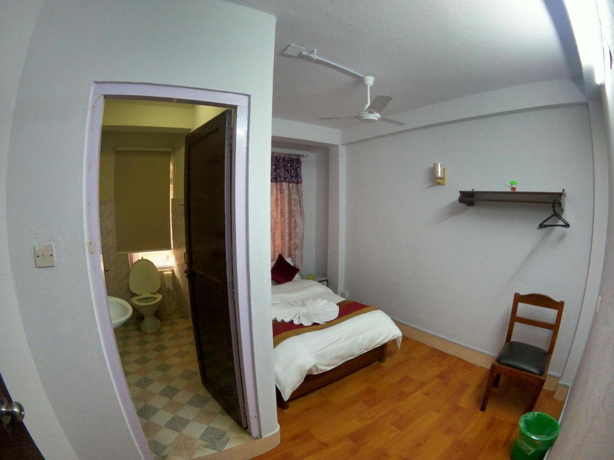 Om Tara Guest House Pvt Ltd Kathmandu Exterior foto