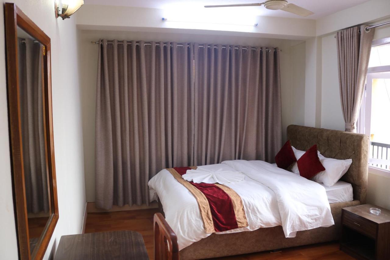 Om Tara Guest House Pvt Ltd Kathmandu Exterior foto