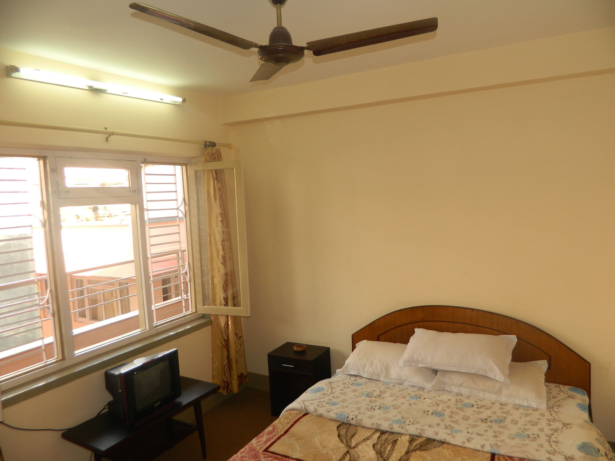 Om Tara Guest House Pvt Ltd Kathmandu Exterior foto